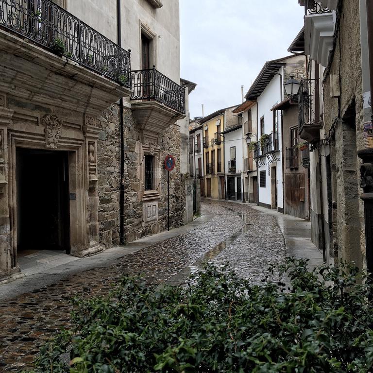 Las Donas Del Portazgo Villafranca del Bierzo Kültér fotó