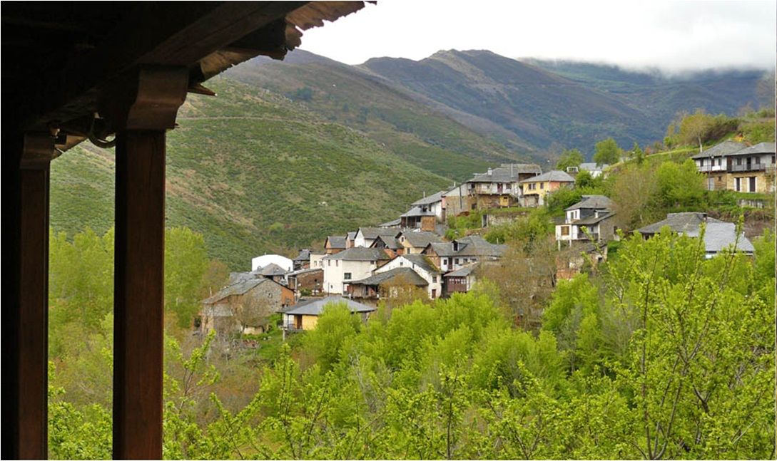 Las Donas Del Portazgo Villafranca del Bierzo Kültér fotó